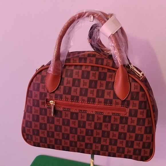 Brown London Fog Bowler Satchel - Picture 9 of 11